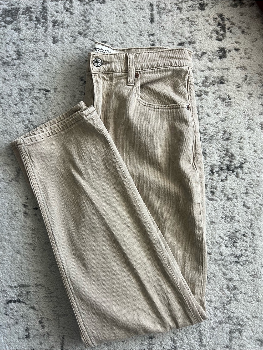 Abercrombie & Fitch Women’s Ultra High Rise Ankle Straight Jeans in Khaki